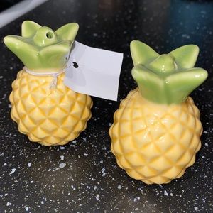 Pineapple Salt and Pepper Shakers